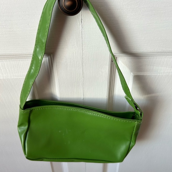 Purse bag woman’s size small green - Picture 2 of 3